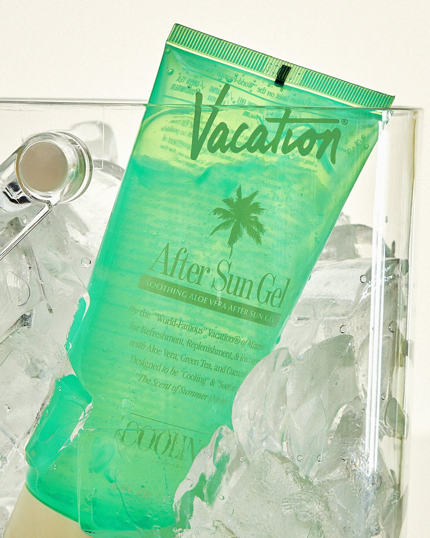 After Sun Gel by Vacation Inc