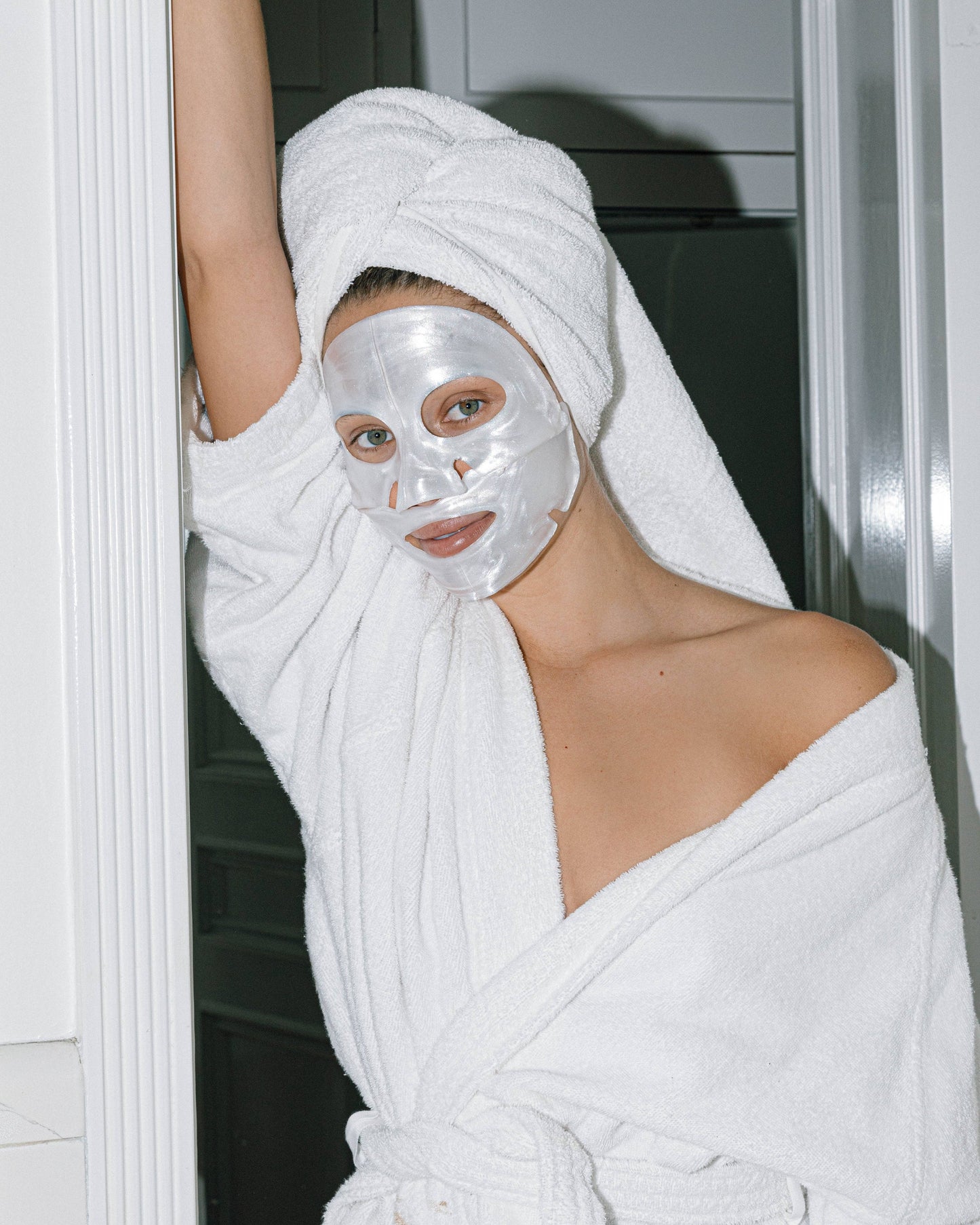 Party Glow Collagen Mask by Ametta Skin